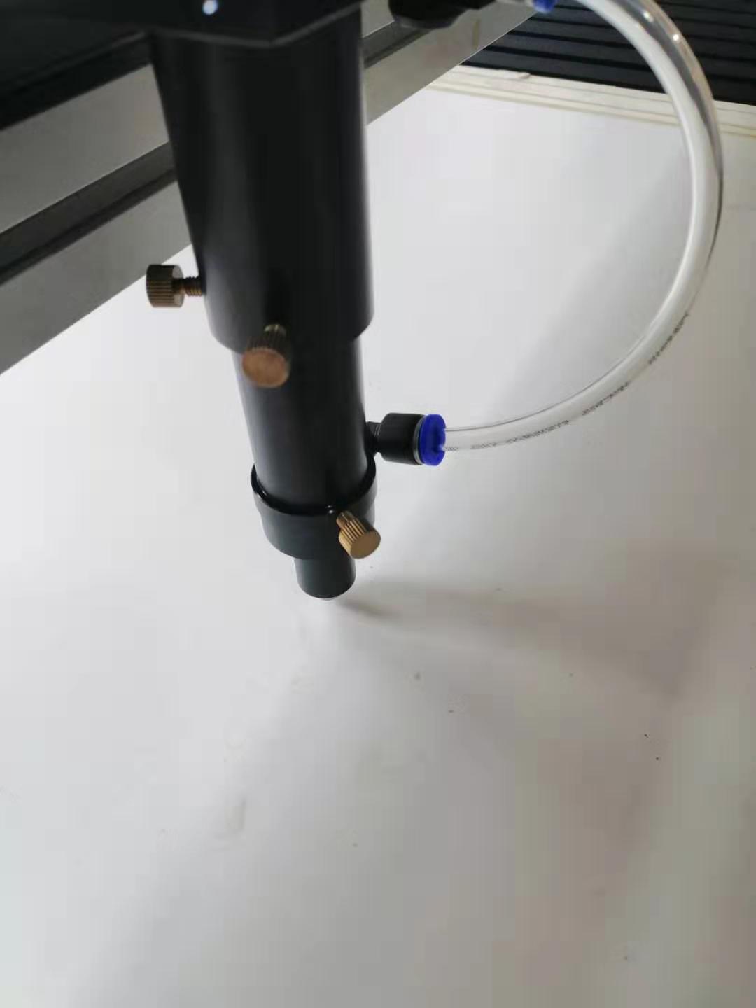 淺談我們?nèi)绾翁暨x一家激光切割機(jī)品牌不錯的供應(yīng)商！
