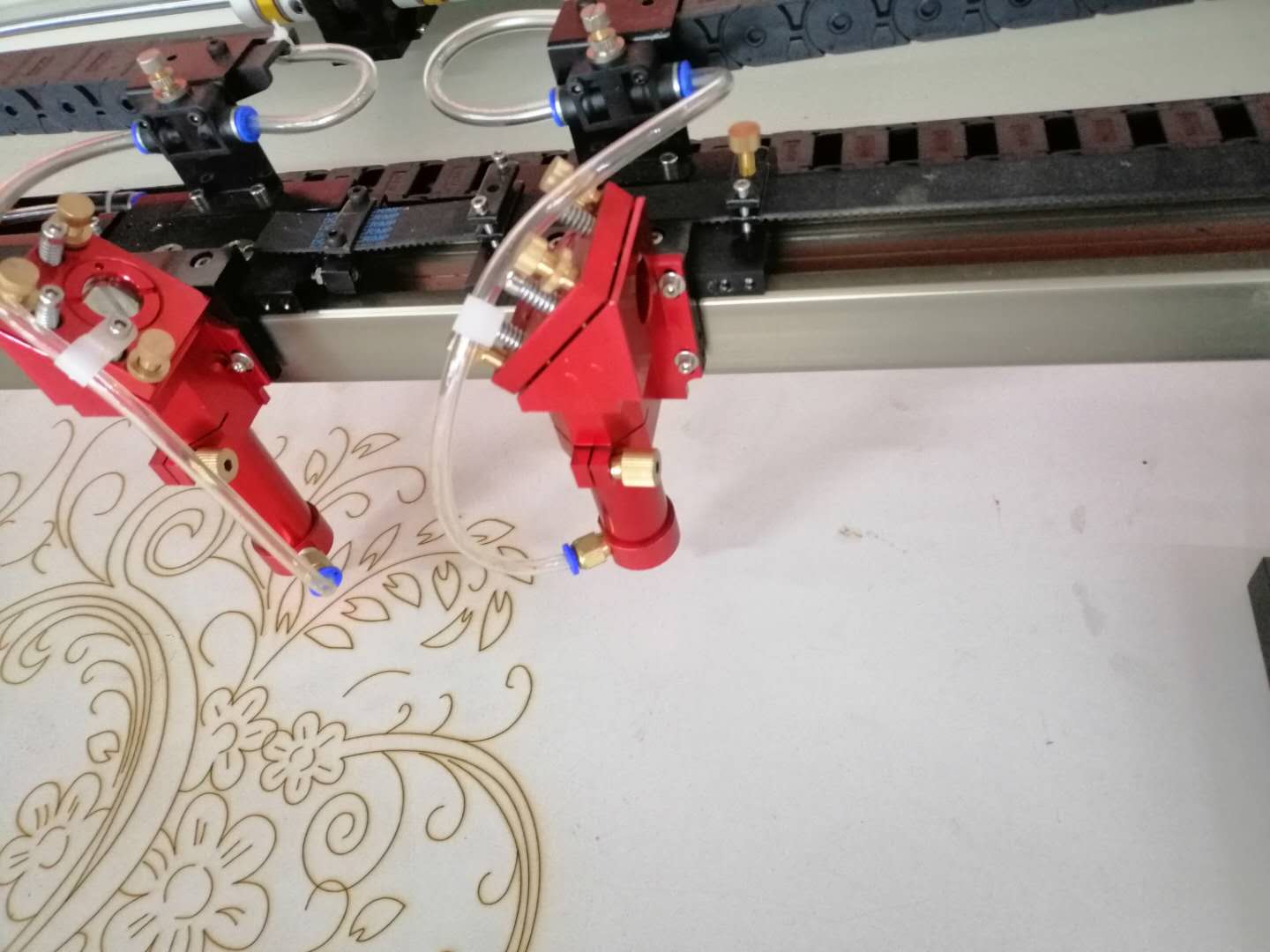 為什么PVC不能用激光切割機(jī)的幾種因素？