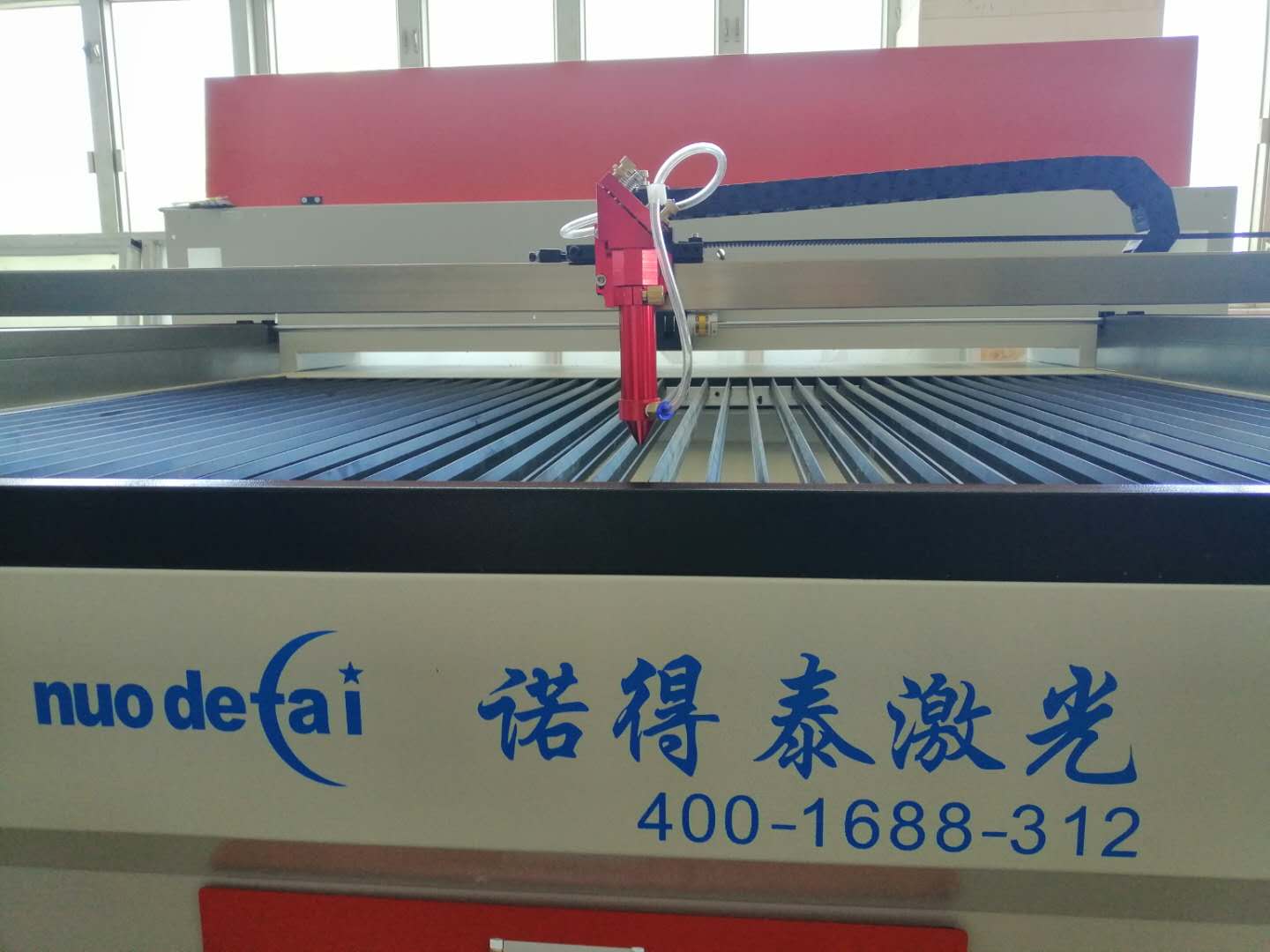操作激光切割機(jī)過(guò)程中不能犯下的一些錯(cuò)誤事項(xiàng)！