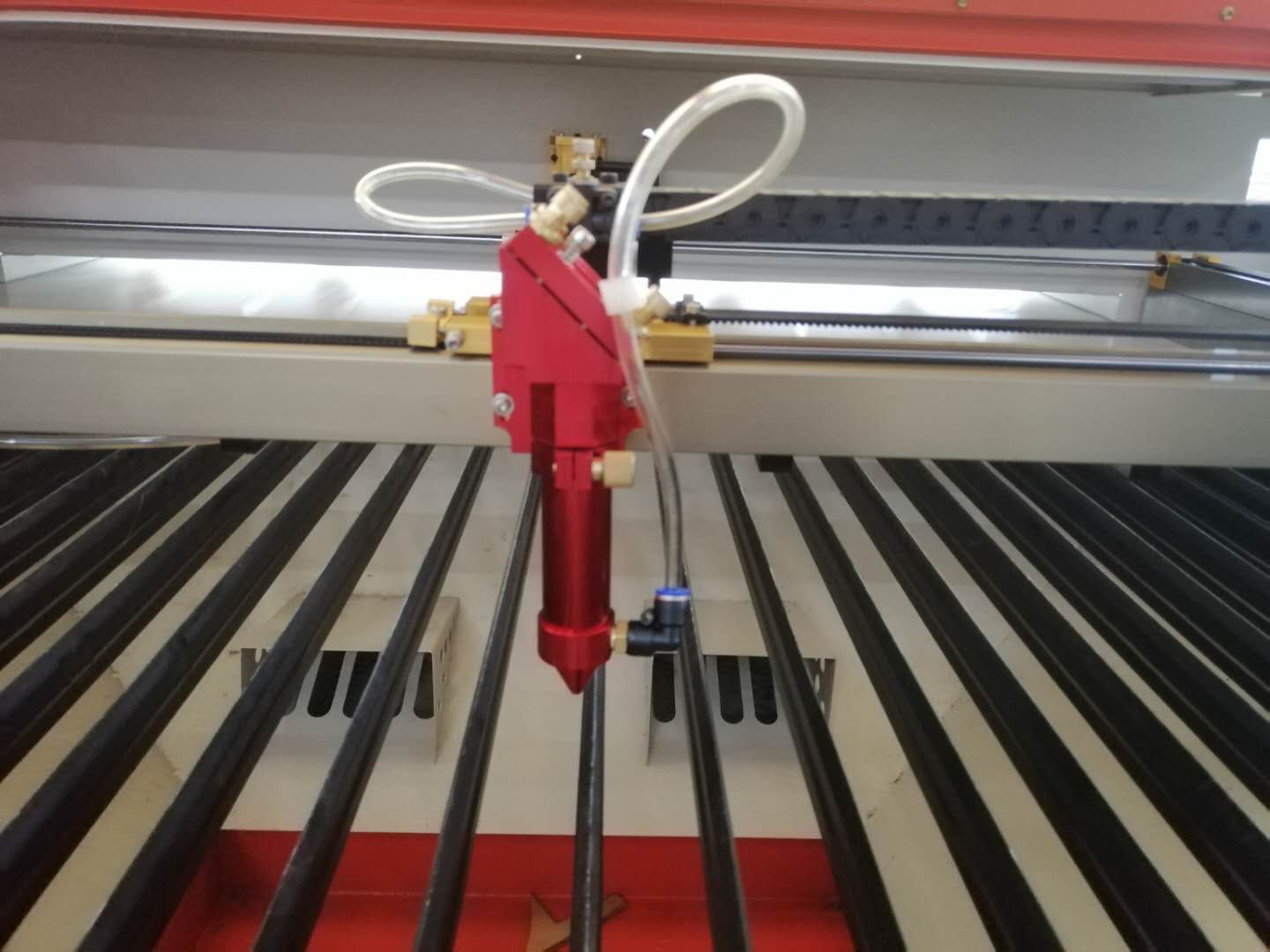 亞克力激光切割機介紹！